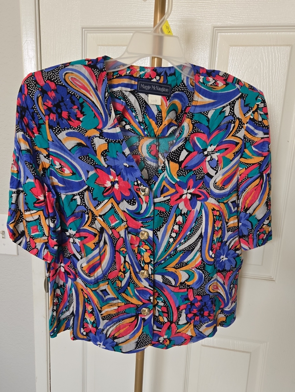 Maggy London Multicolor Short-Sleeve Button-Down Blouse
